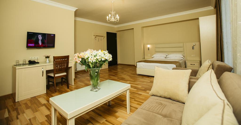 Kobuleti Pearl Of Sea Hotel & Spa מראה חיצוני תמונה